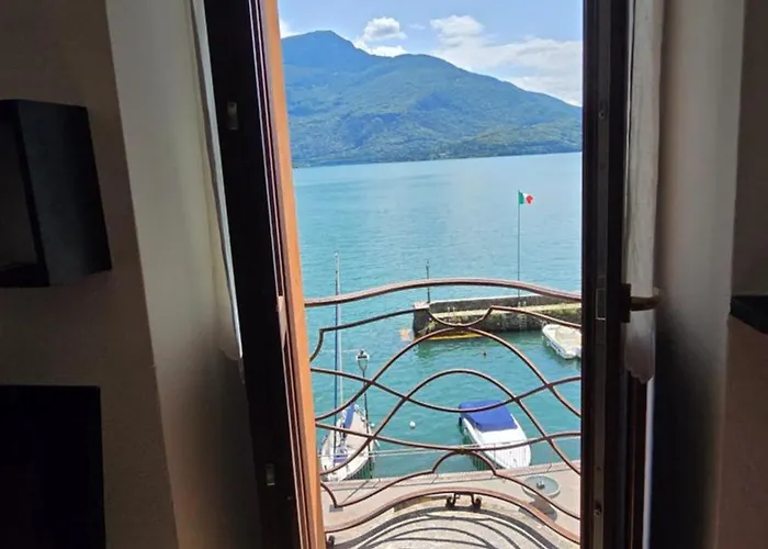 Casa Giorgia - Stunning Lakeside View Lägenhet *